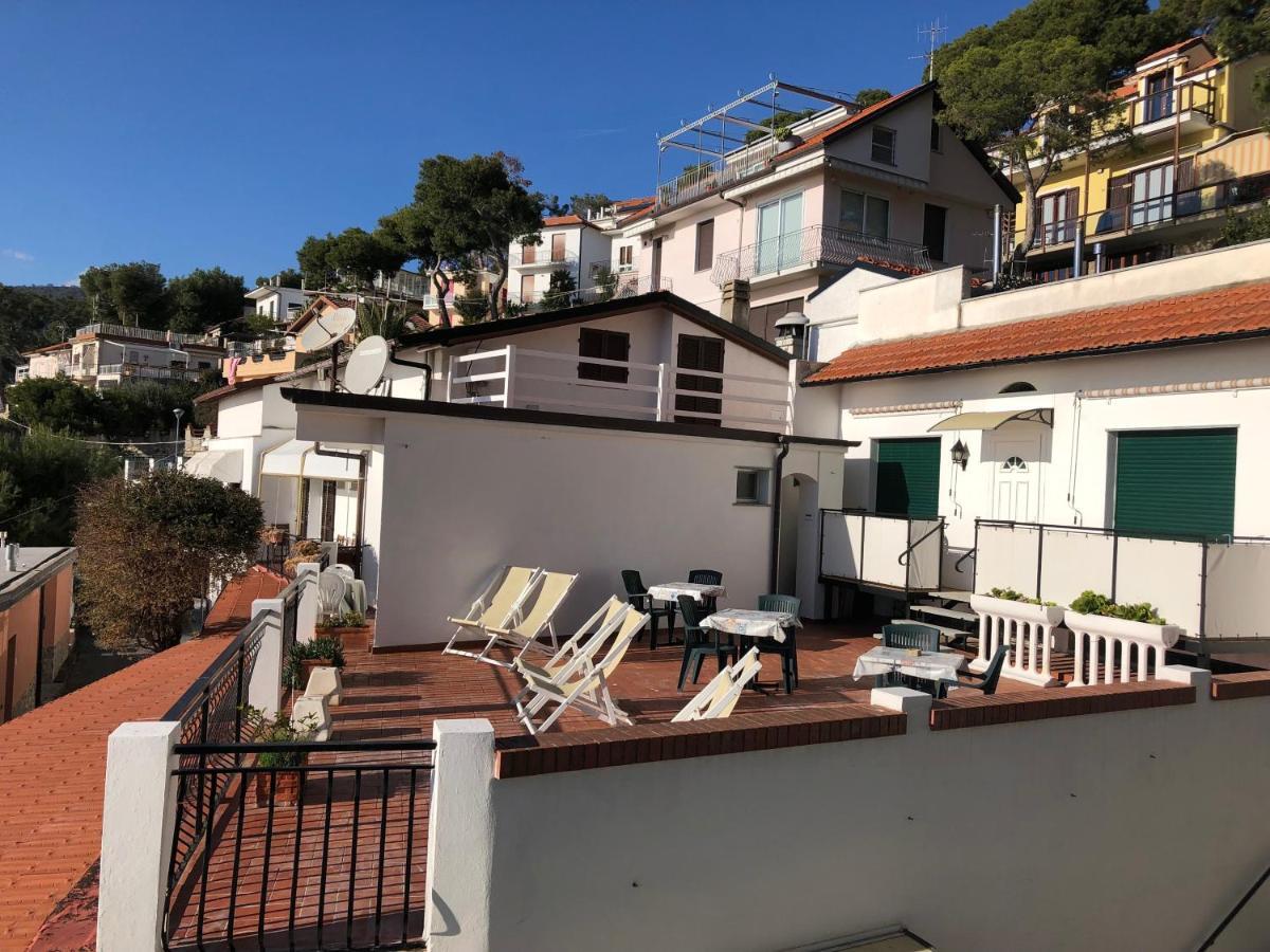 Appartamenti La Pineta Andora Exterior foto